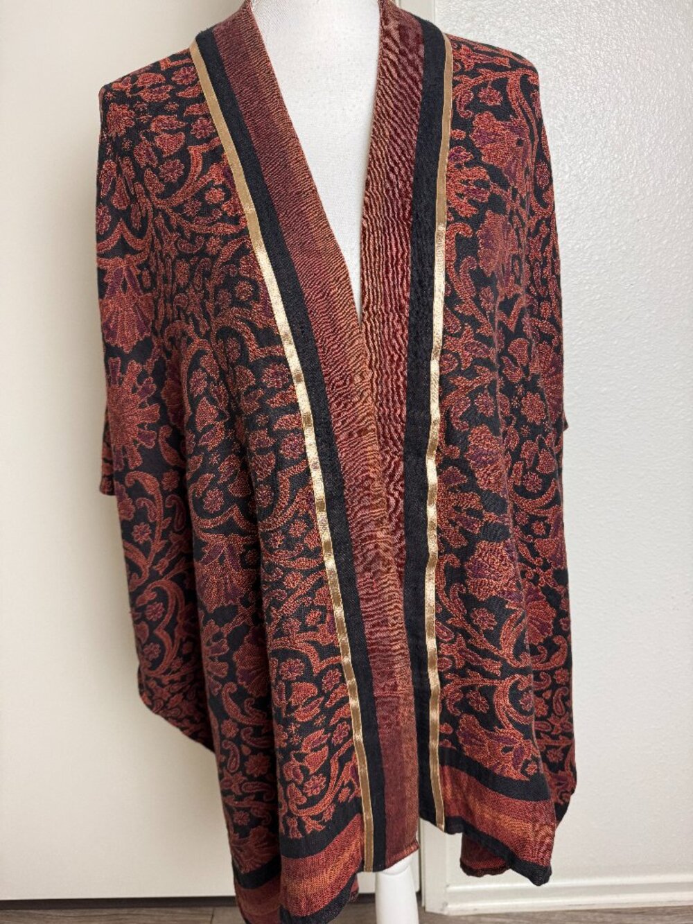 Elegant Soft Surroundings Paisley Floral Ruana Poncho Kimono Wrap Cotton Modal